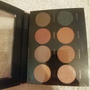 Trade only matte& metallic ombre eshadow palette